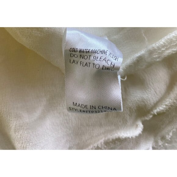 Fate Ivory Short-Sleeve High-Low Top Satin Tee Shirt Large Classic Casual Luxe - Picture 7 of 7